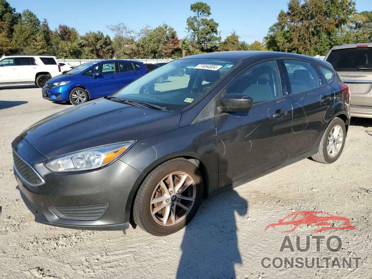 FORD FOCUS 2018 - 1FADP3K23JL285280