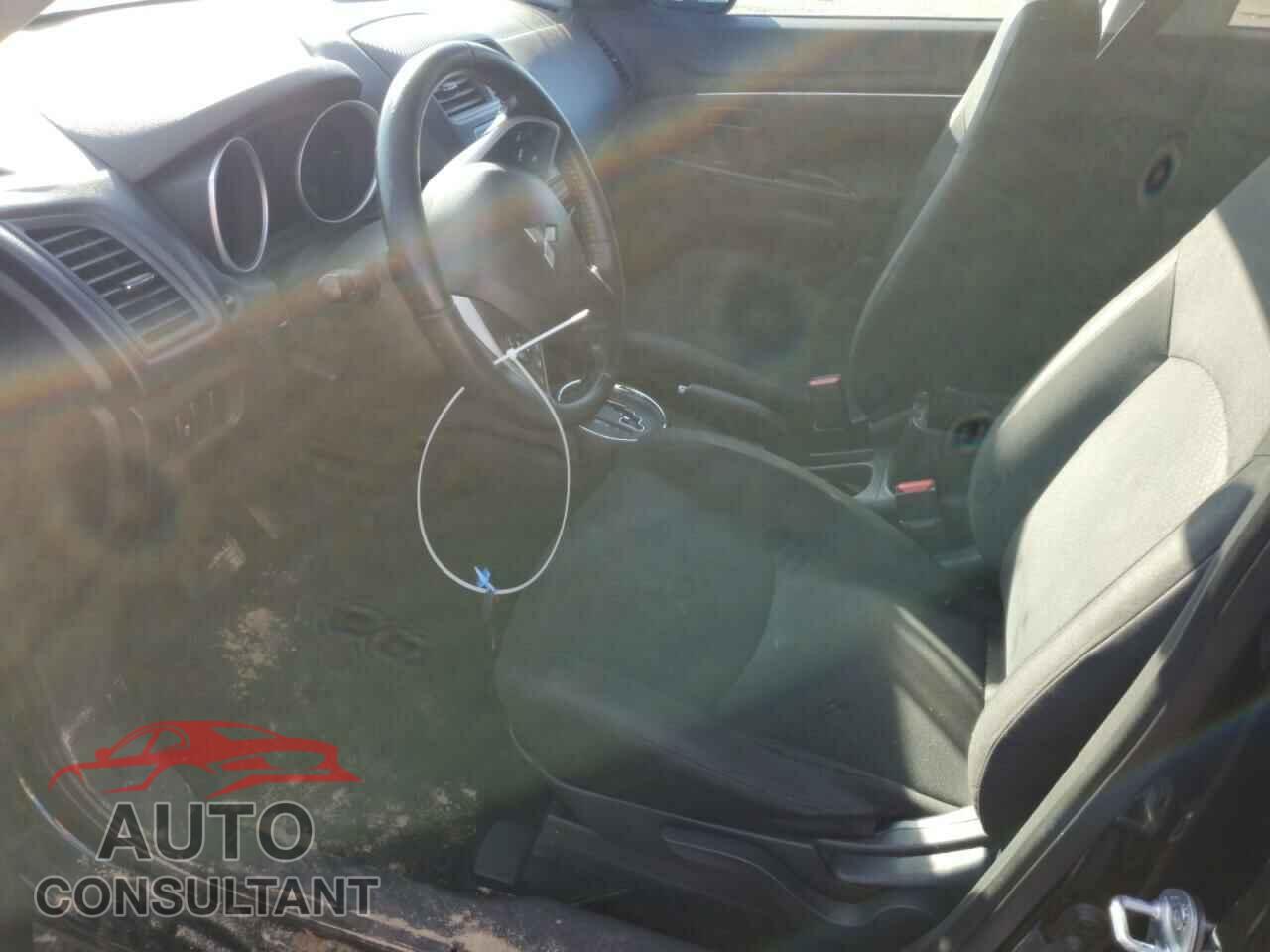 MITSUBISHI OUTLANDER 2015 - 4A4AR3AW6FE025987