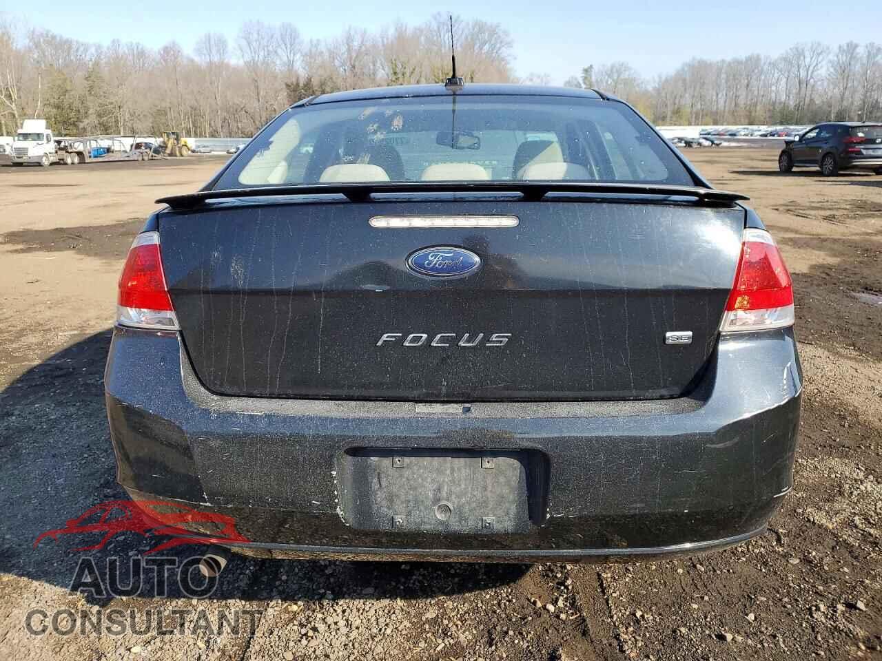 FORD FOCUS 2011 - 1FAHP3FN0BW121233