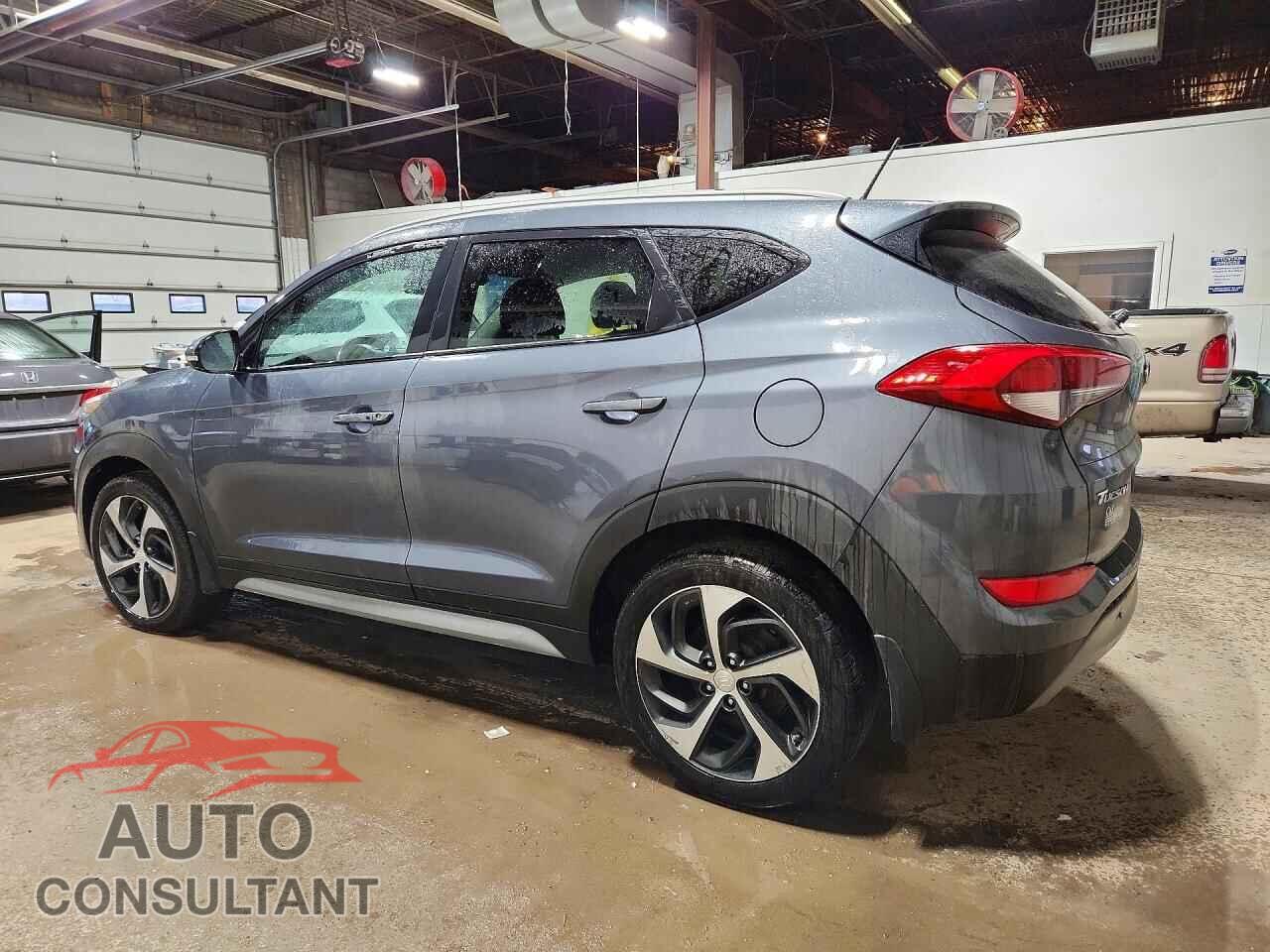 HYUNDAI TUCSON 2017 - KM8J3CA24HU380926