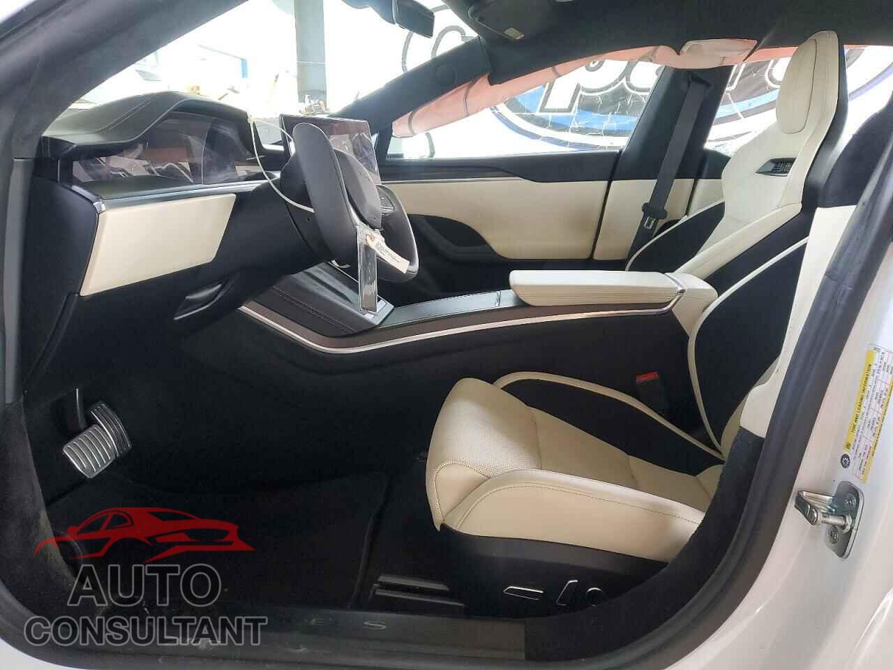 TESLA MODEL S 2024 - 5YJSA1E69RF542222