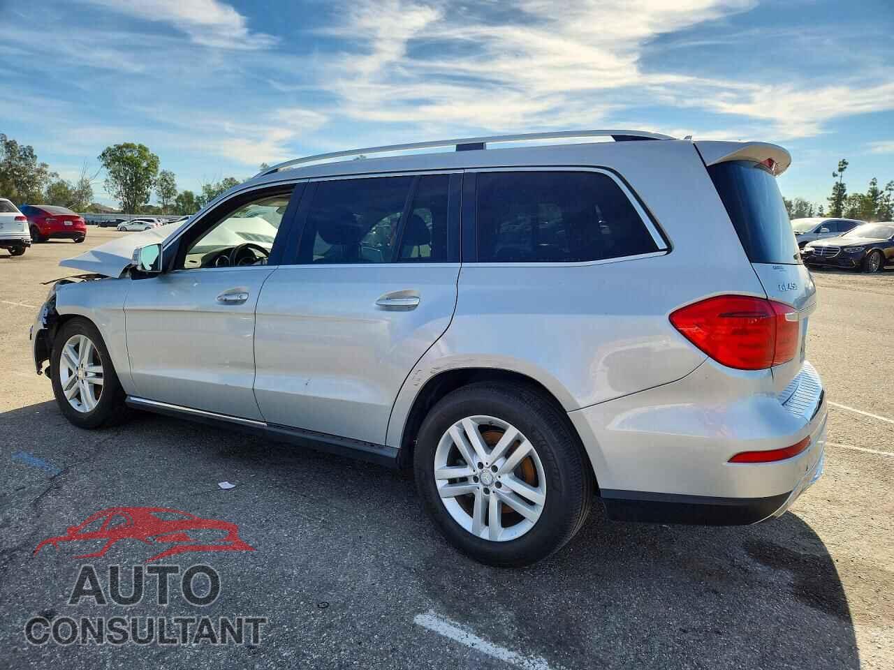 MERCEDES-BENZ GL-CLASS 2015 - 4JGDF6EE8FA486711