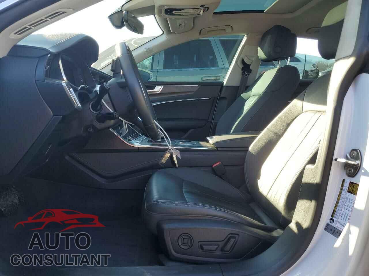 AUDI A7 2019 - WAUR2AF24KN100878