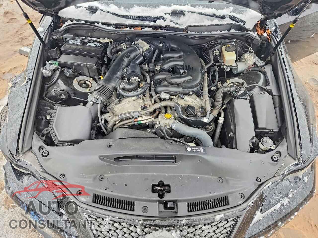 LEXUS IS 2014 - JTHCE1D25E5004571