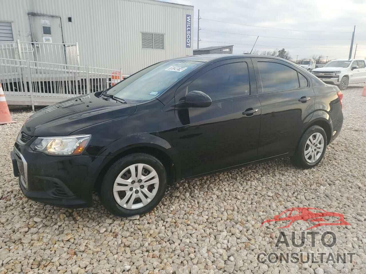 CHEVROLET SONIC 2017 - 1G1JB5SH2H4150512