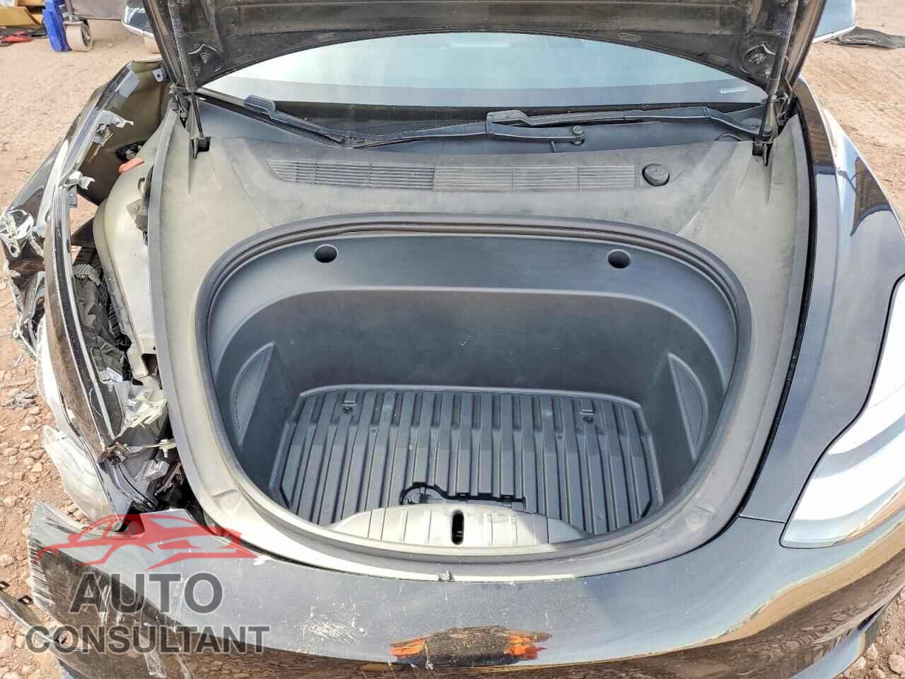 TESLA MODEL 3 2020 - 5YJ3E1EB9LF790824