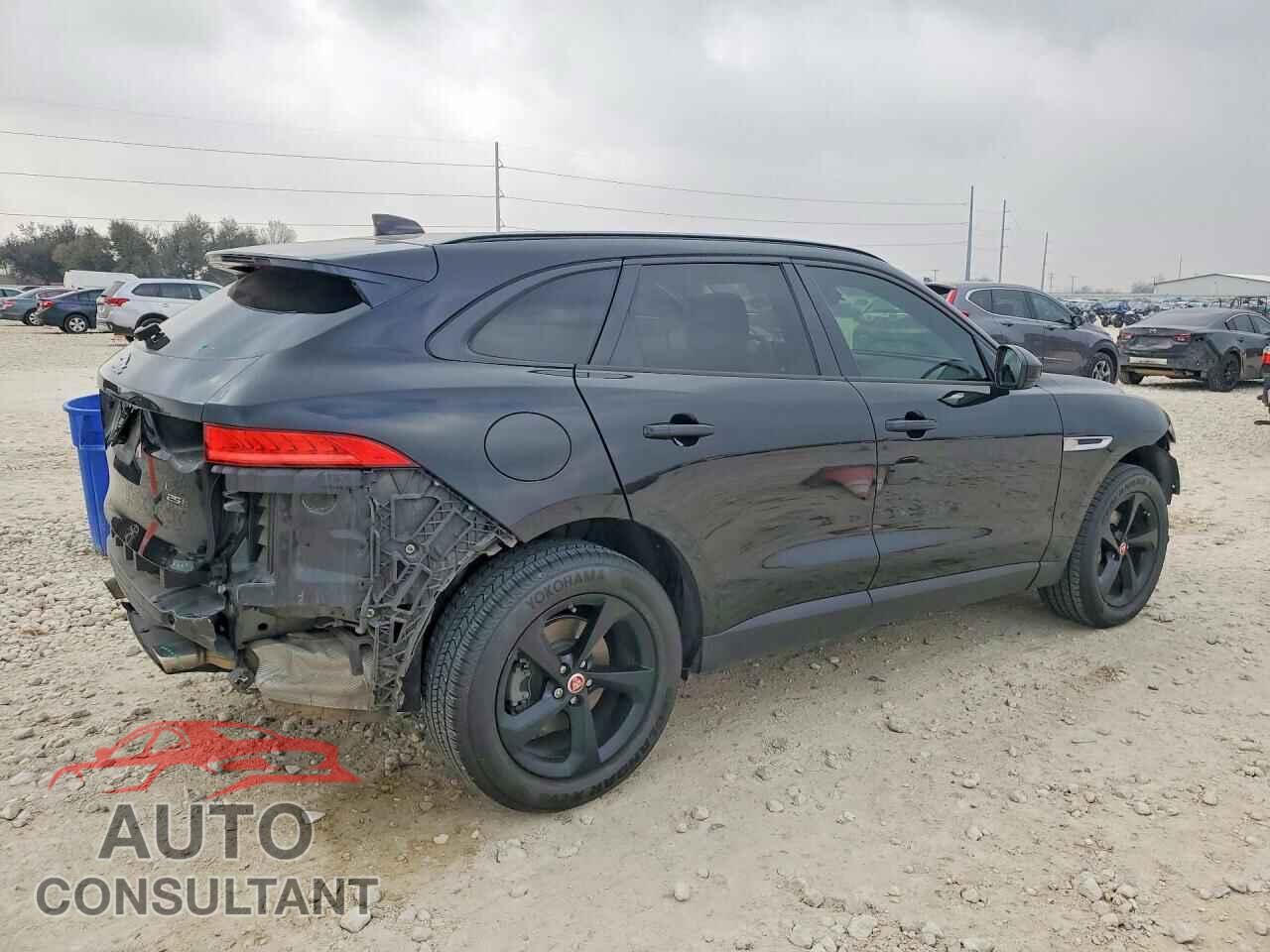 JAGUAR F-PACE 2018 - SADCJ2FX9JA266577