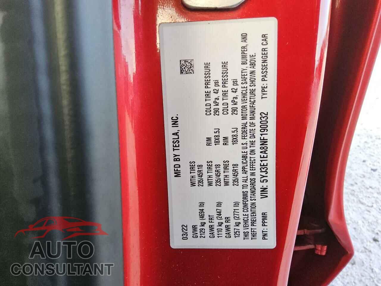TESLA MODEL 3 2022 - 5YJ3E1EA8NF190032