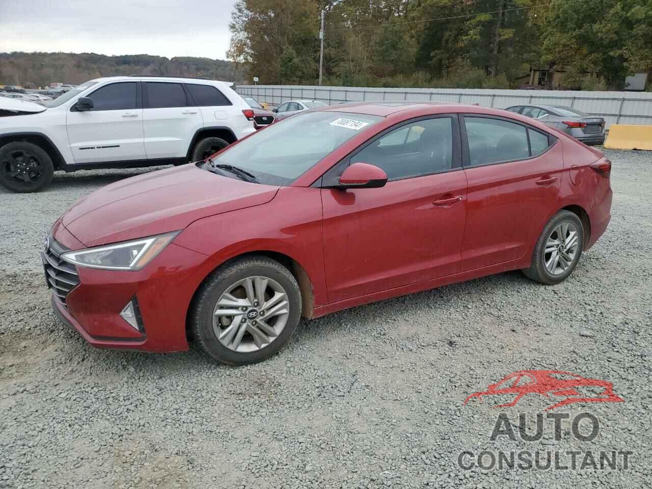 HYUNDAI ELANTRA 2019 - KMHD84LFXKU806839