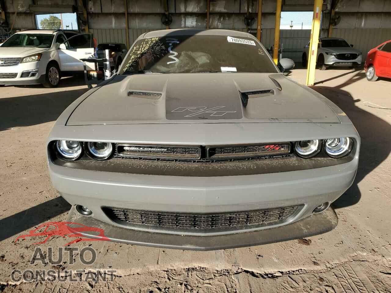 DODGE CHALLENGER 2018 - 2C3CDZBT2JH155244