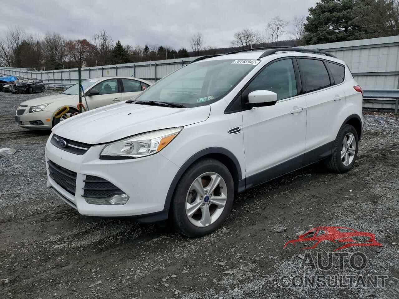 FORD ESCAPE 2015 - 1FMCU0G7XFUA56125