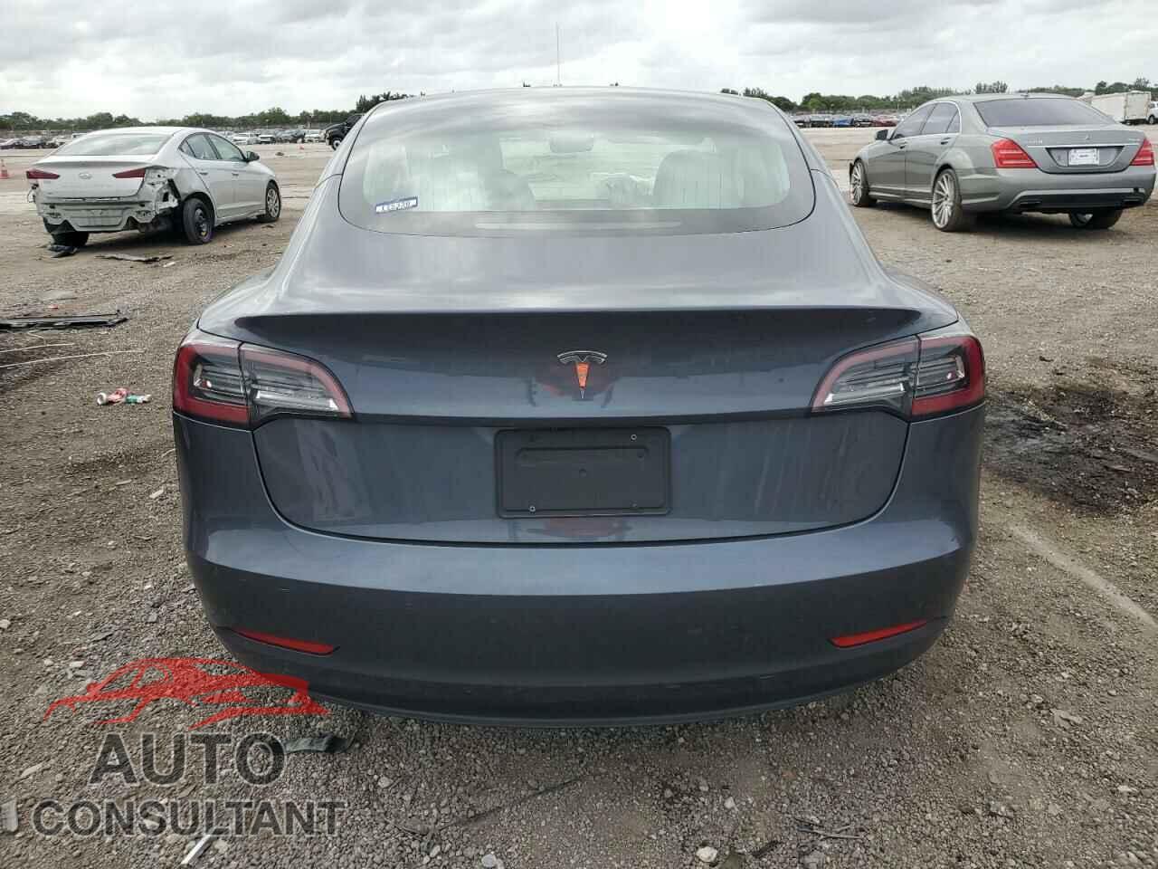 TESLA MODEL 3 2020 - 5YJ3E1EA6LF662600