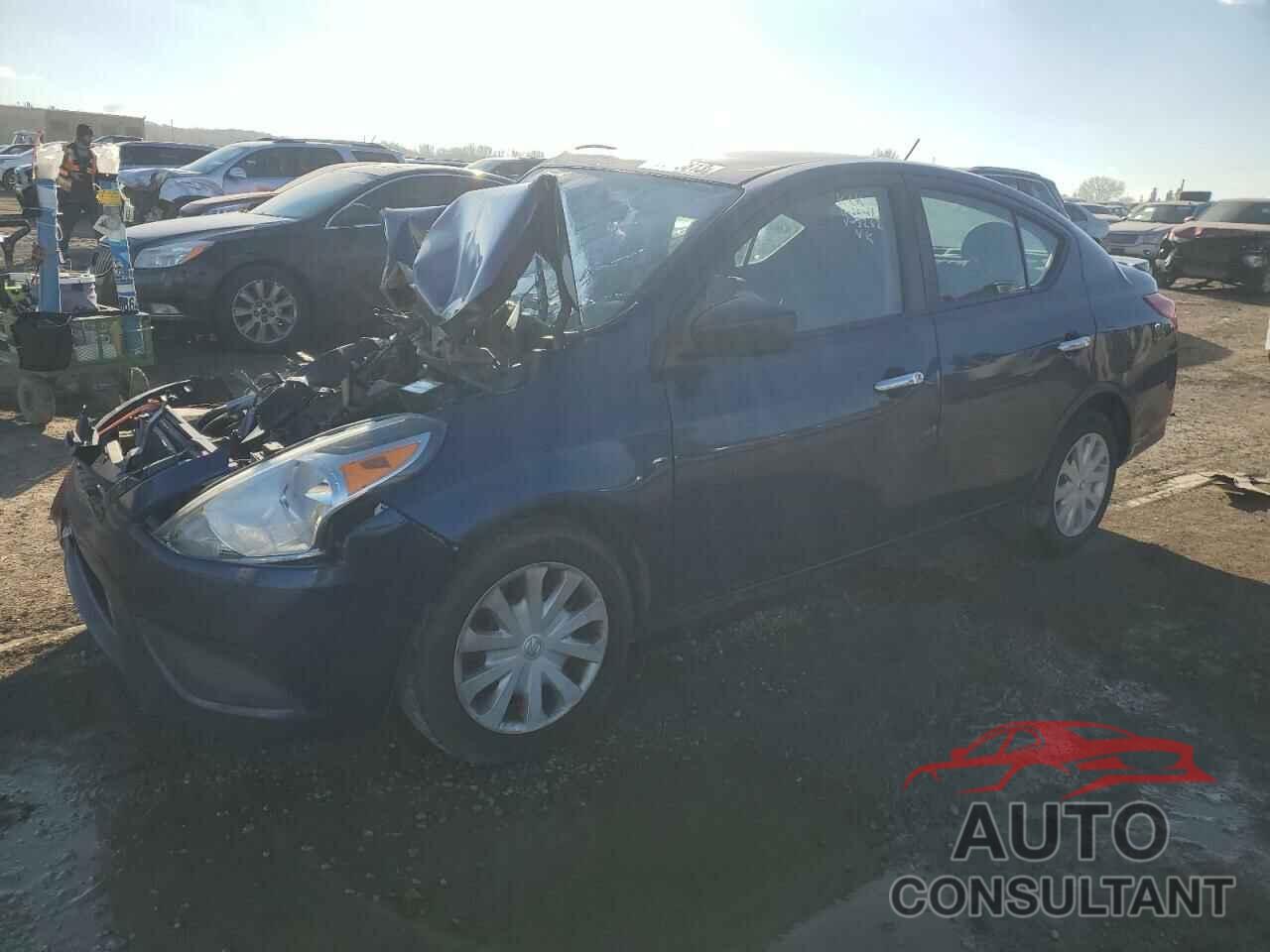 NISSAN VERSA 2018 - 3N1CN7AP8JL803262