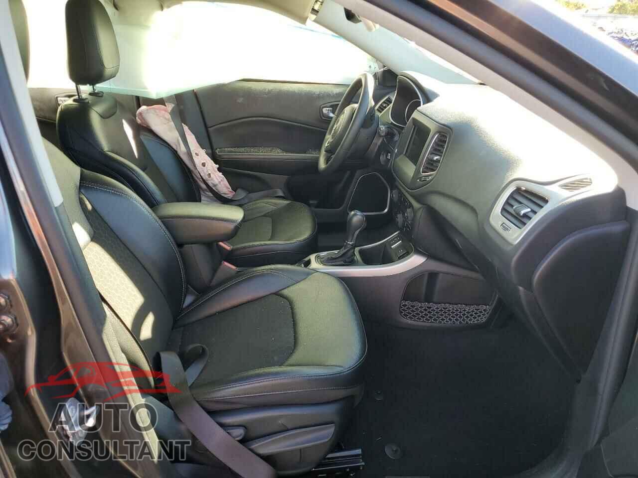 JEEP COMPASS 2021 - 3C4NJCBBXMT542542