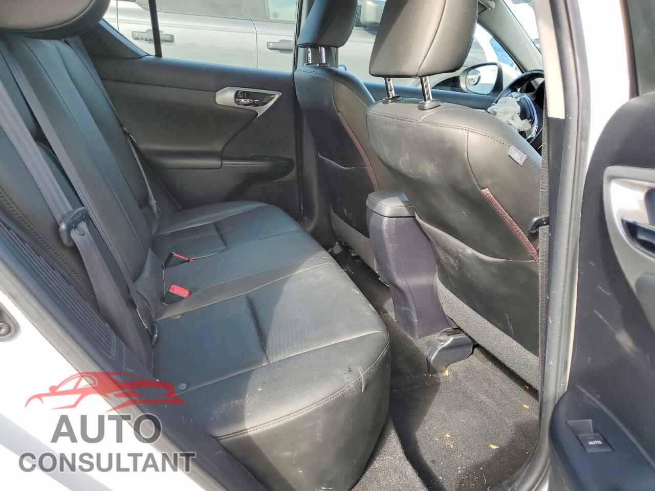 LEXUS CT 200 2012 - JTHKD5BH7C2072754