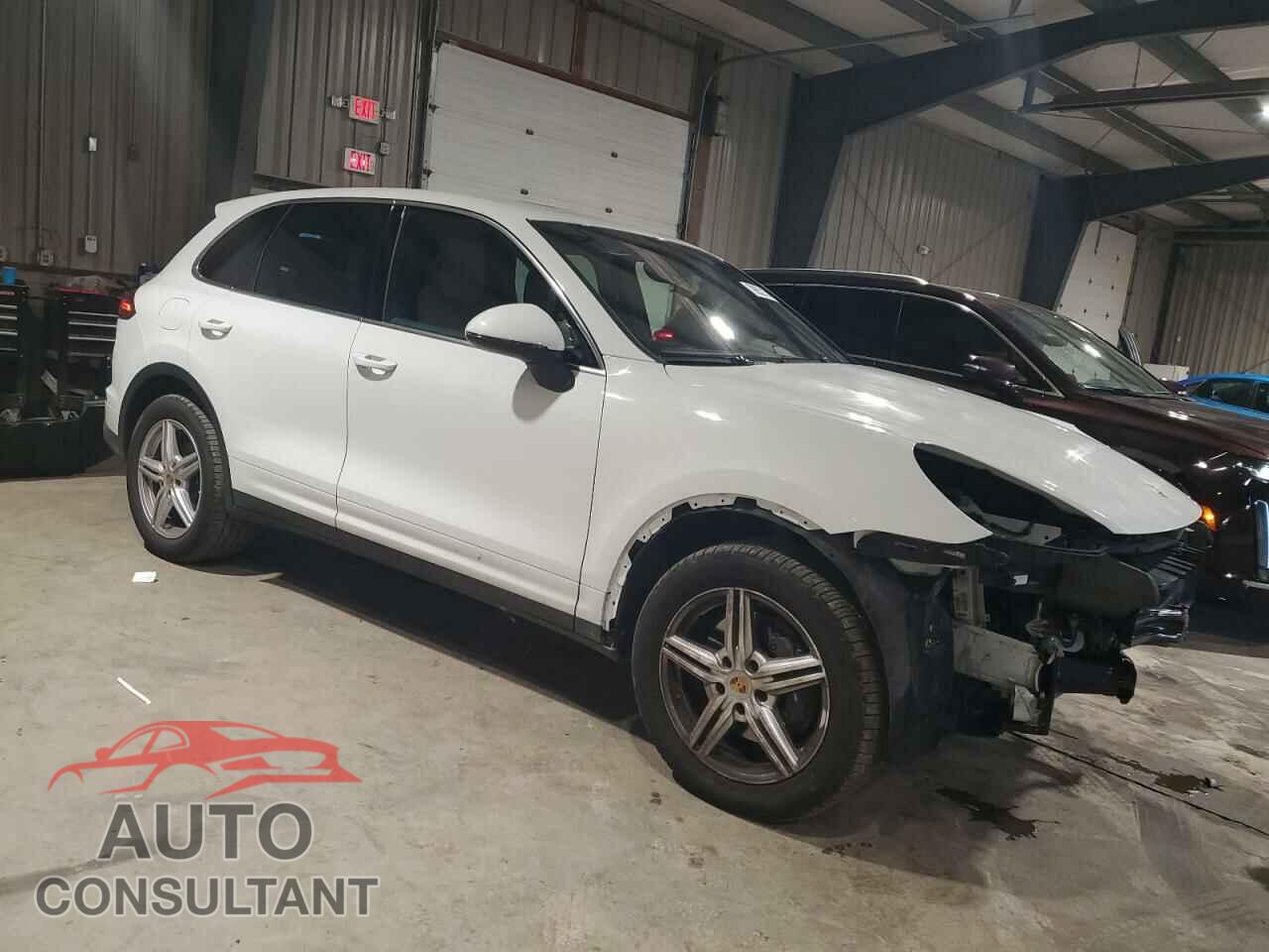 PORSCHE CAYENNE 2016 - WP1AA2A2XGLA10975