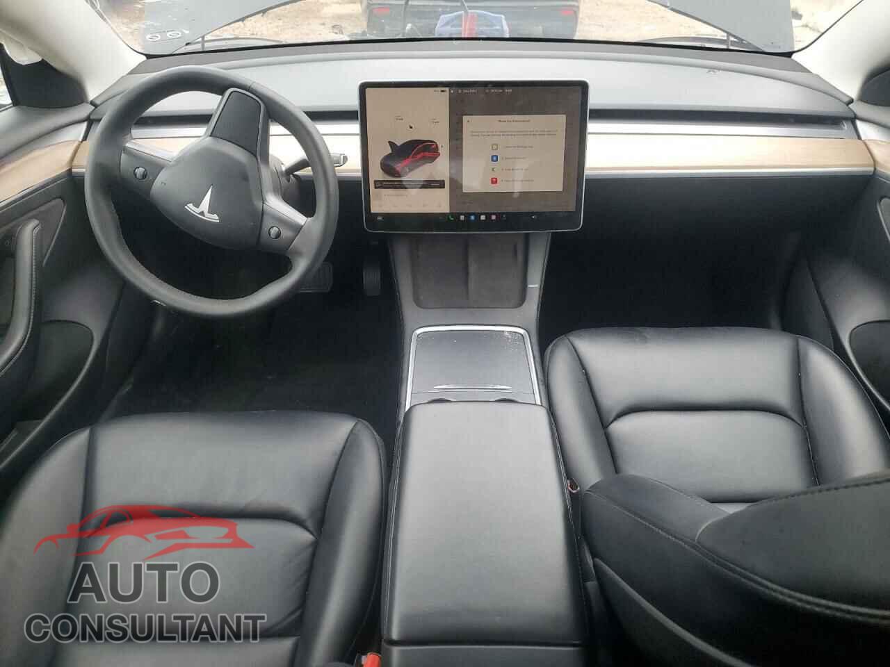 TESLA MODEL 3 2022 - 5YJ3E1EA4NF303846