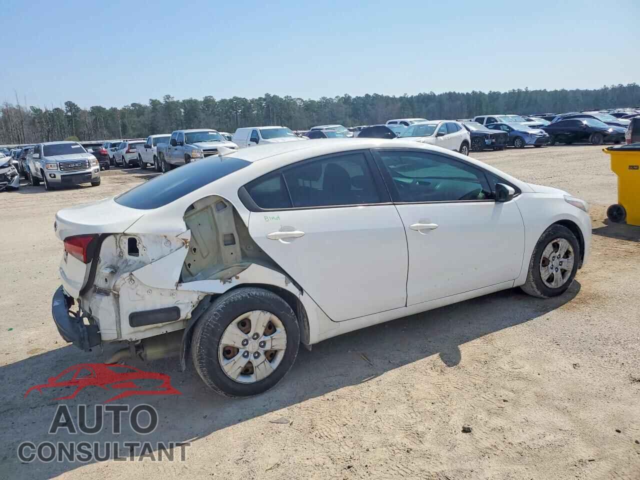 KIA FORTE 2017 - 3KPFK4A74HE117882