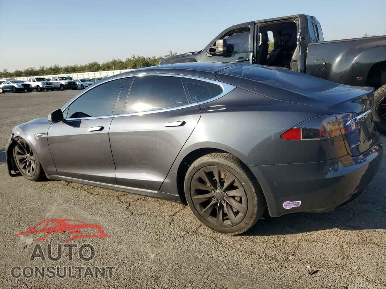 TESLA MODEL S 2016 - 5YJSA1E28GF139360