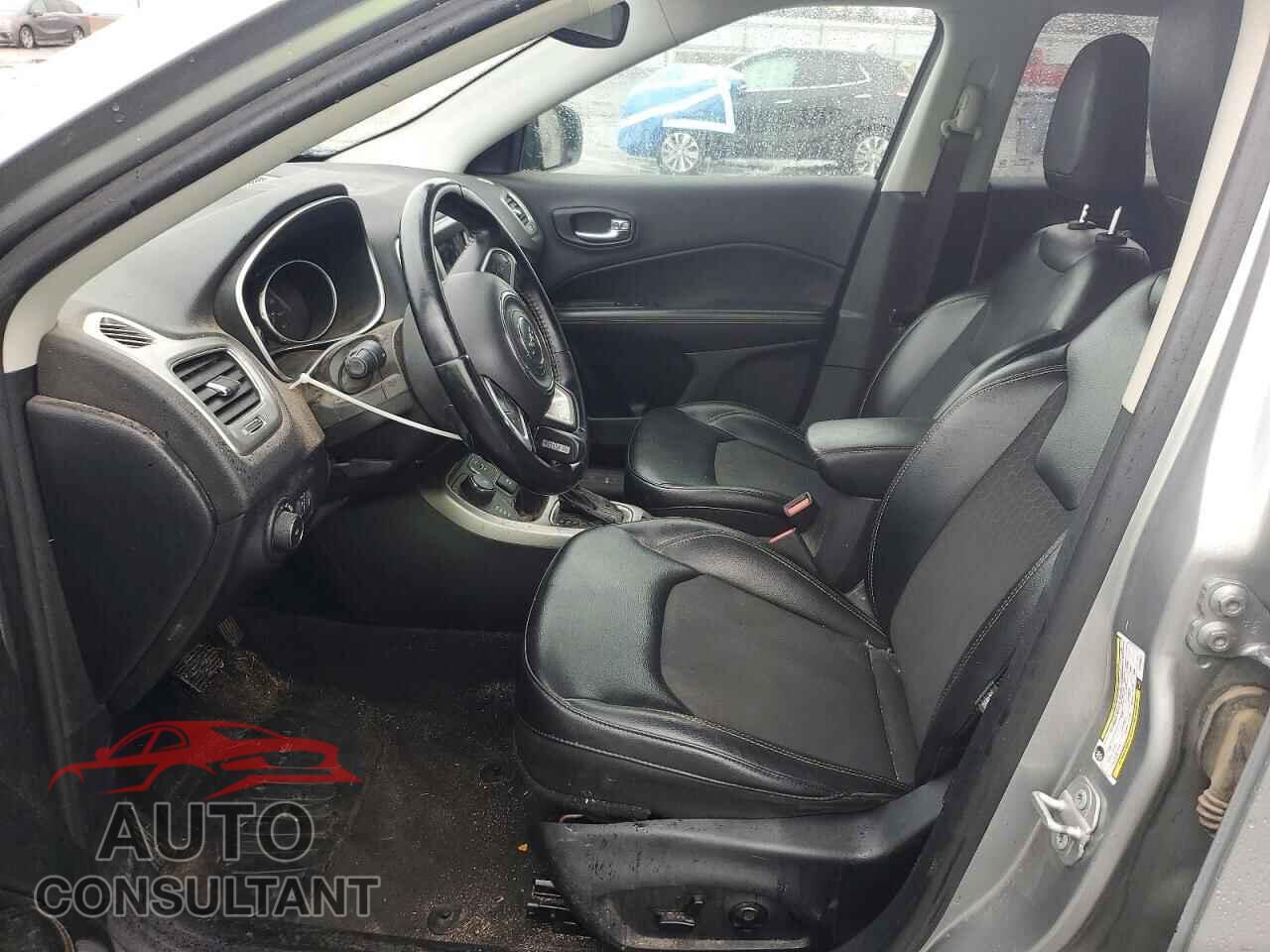 JEEP COMPASS 2018 - 3C4NJDBB0JT200471