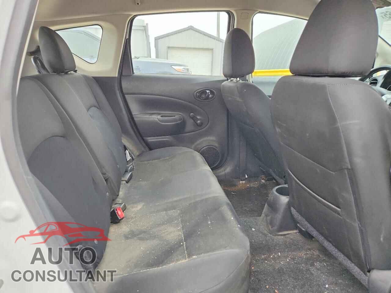 NISSAN VERSA 2019 - 3N1CE2CP3KL356082