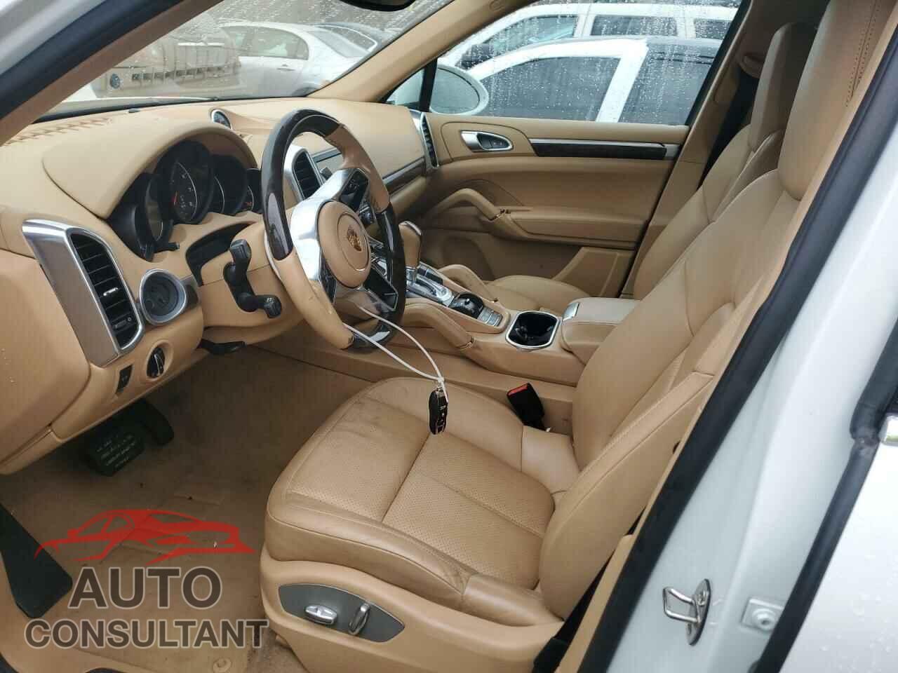 PORSCHE CAYENNE 2016 - WP1AA2A22GLA00599
