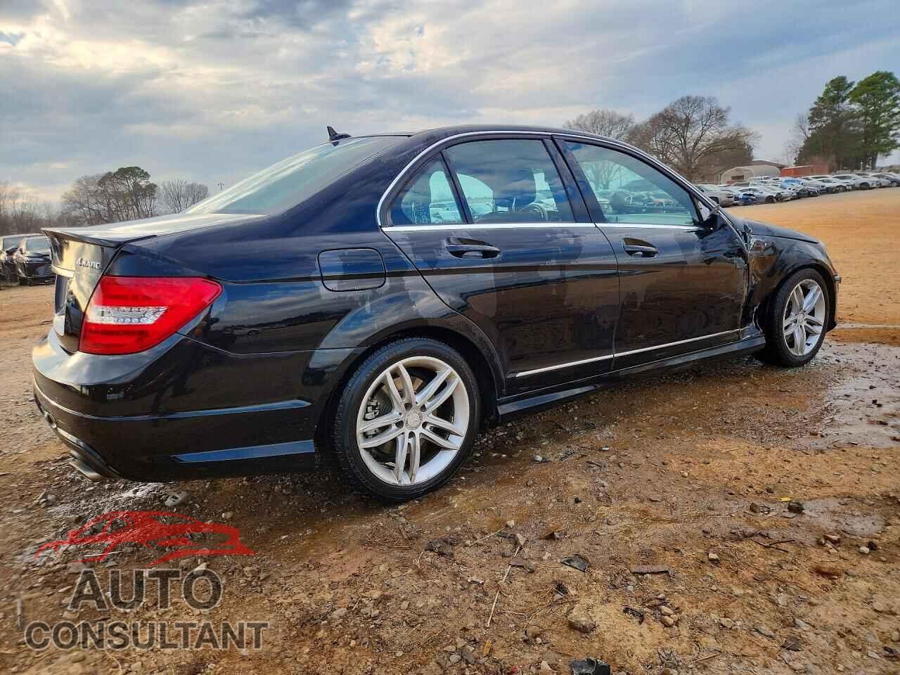 MERCEDES-BENZ C-CLASS 2014 - WDDGF8AB0EA910413