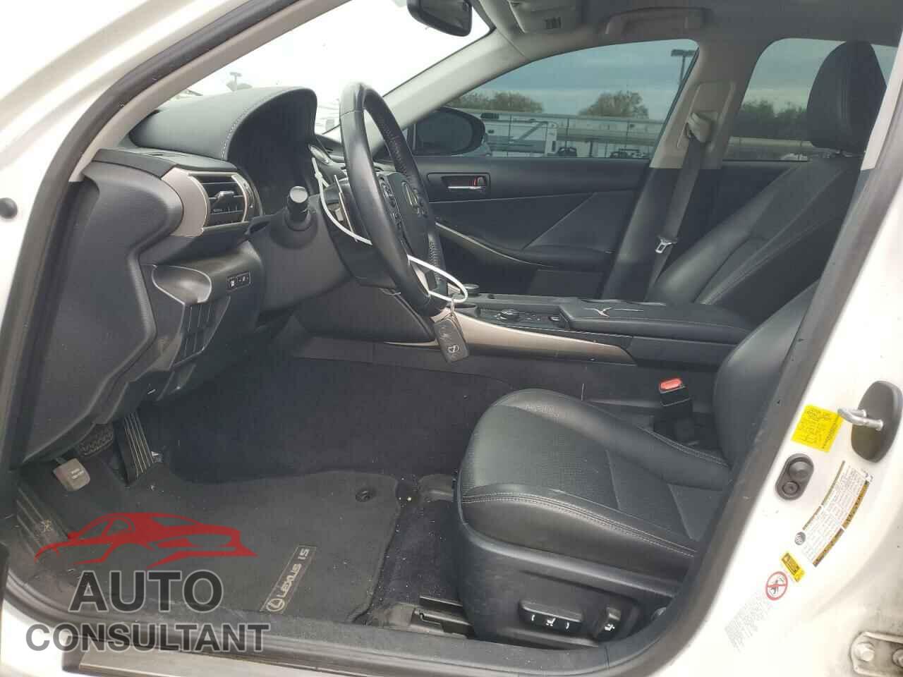 LEXUS IS 2014 - JTHBF1D28E5006341