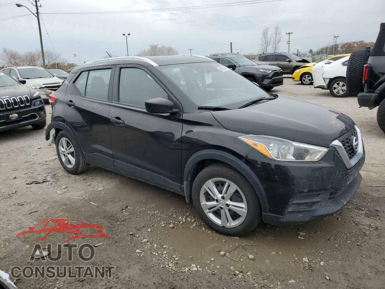 NISSAN KICKS 2019 - 3N1CP5CU3KL512848