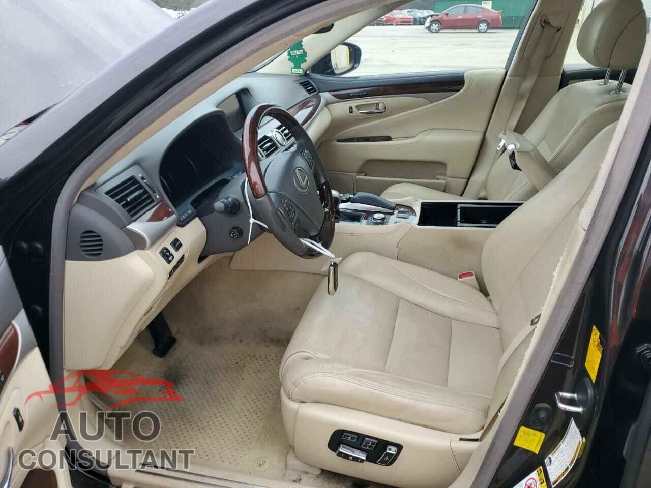 LEXUS LS460 2013 - JTHCL5EF8D5017084