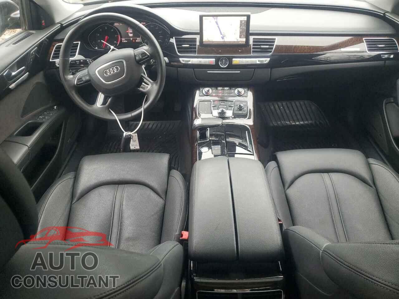 AUDI A8 2012 - WAURVAFD6CN010884