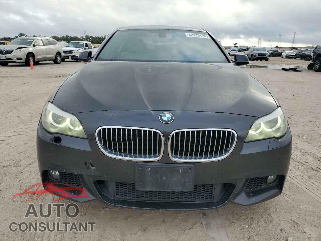 BMW 5 SERIES 2013 - WBAFR7C56DC817748