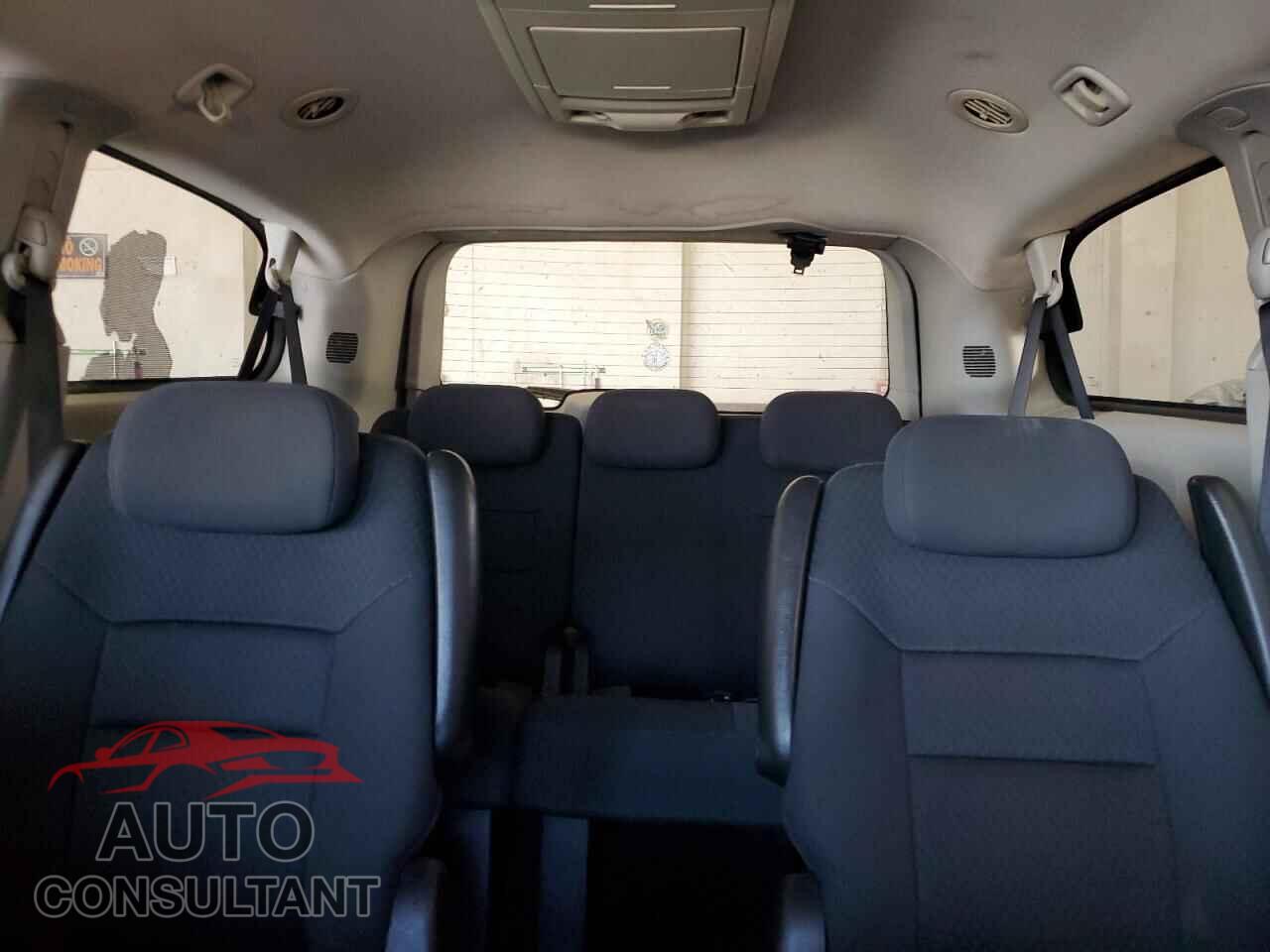 DODGE CARAVAN 2010 - 2D4RN5D16AR121022