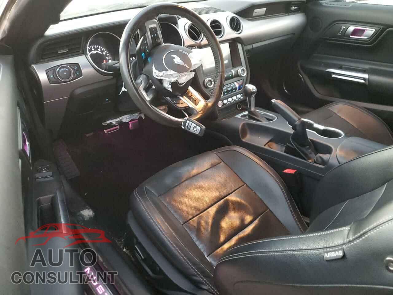 FORD MUSTANG 2019 - 1FA6P8CF9K5147935