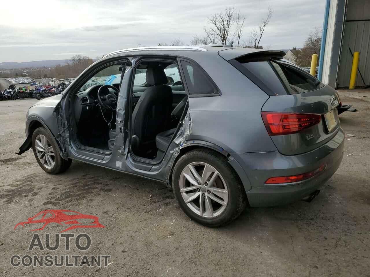 AUDI Q3 2017 - WA1BCCFS0HR004383