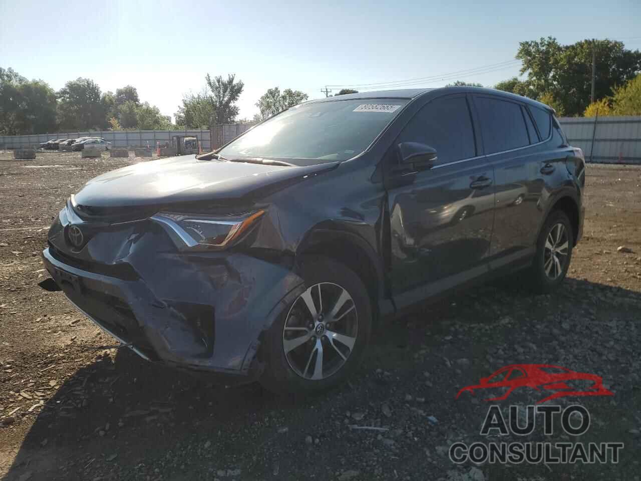 TOYOTA RAV4 2018 - 2T3RFREV7JW770420