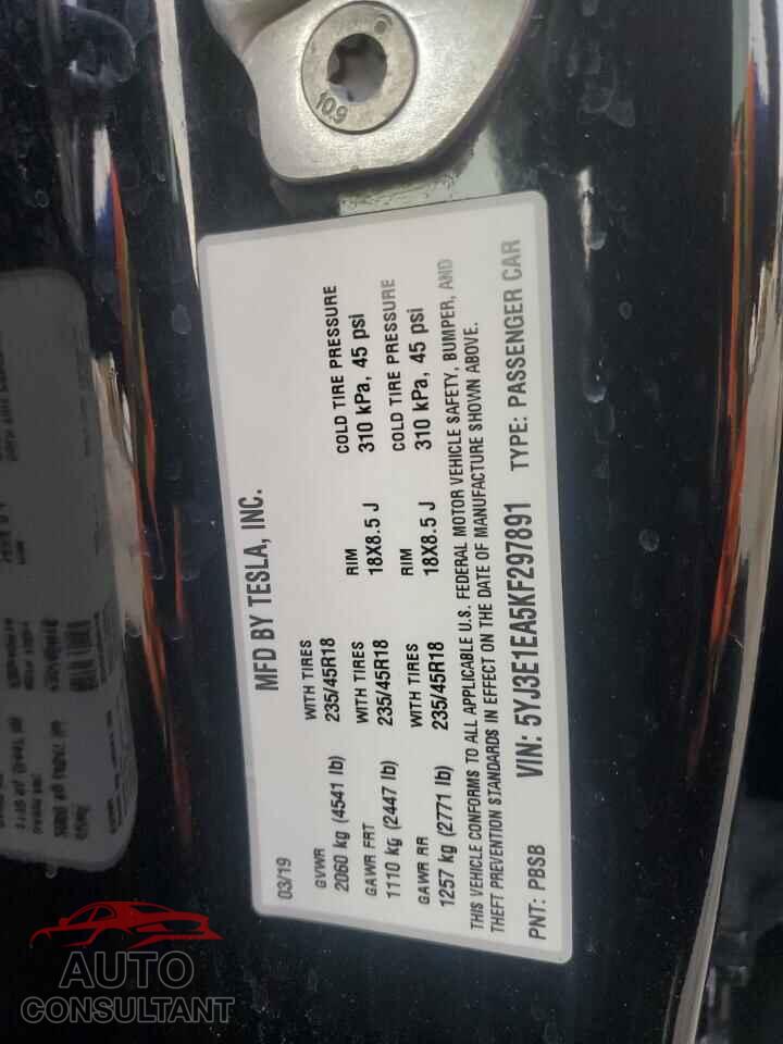 TESLA MODEL 3 2019 - 5YJ3E1EA5KF297891