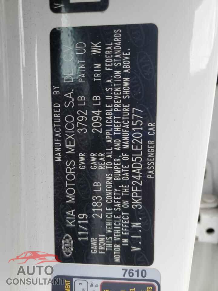 KIA FORTE 2020 - 3KPF24AD5LE201577