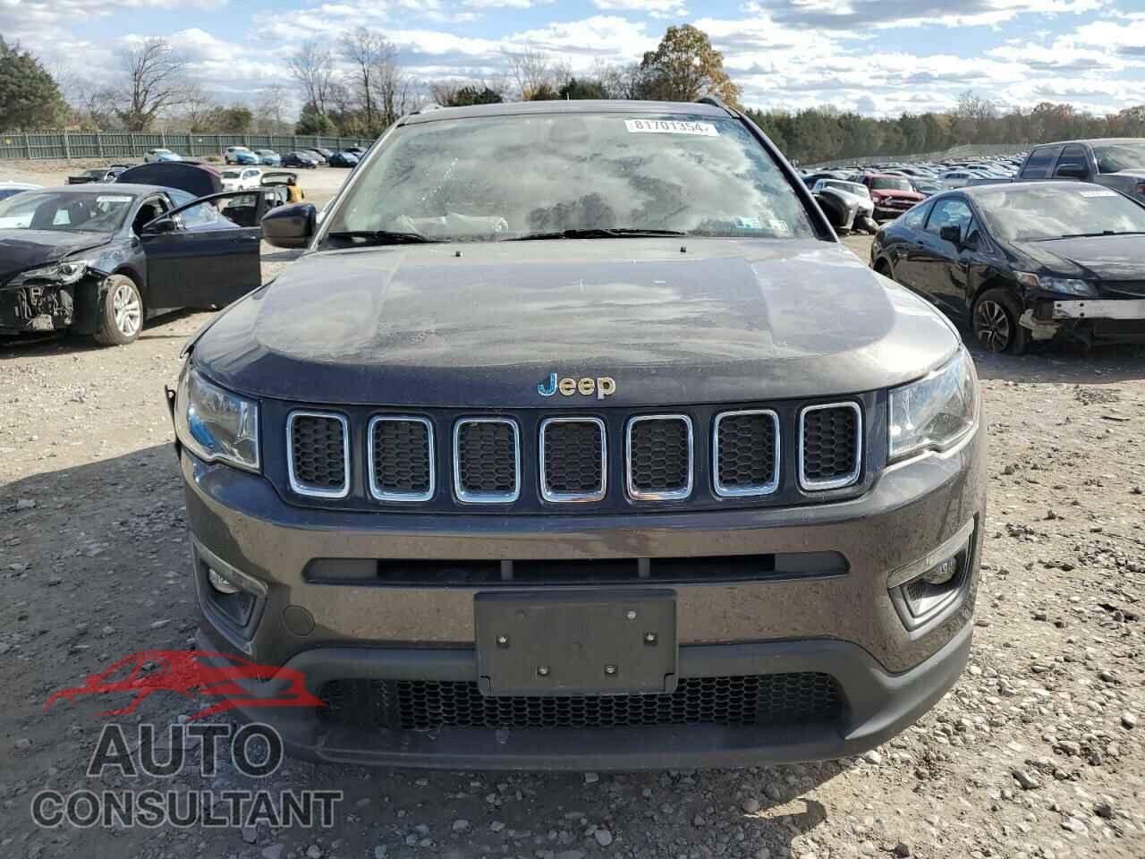 JEEP COMPASS 2018 - 3C4NJDBB4JT162579