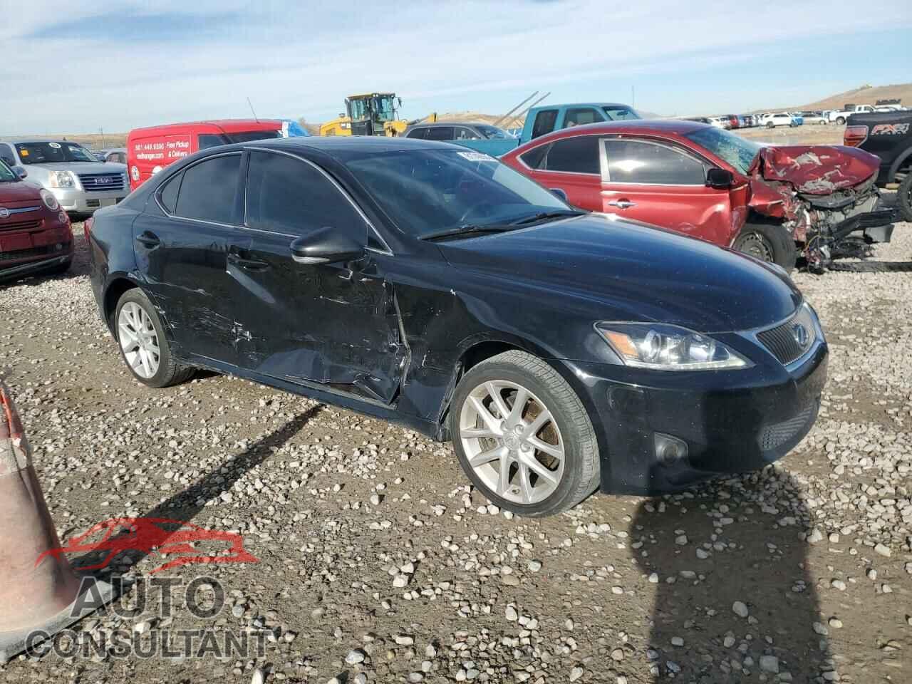 LEXUS IS 2011 - JTHCF5C21B5045197