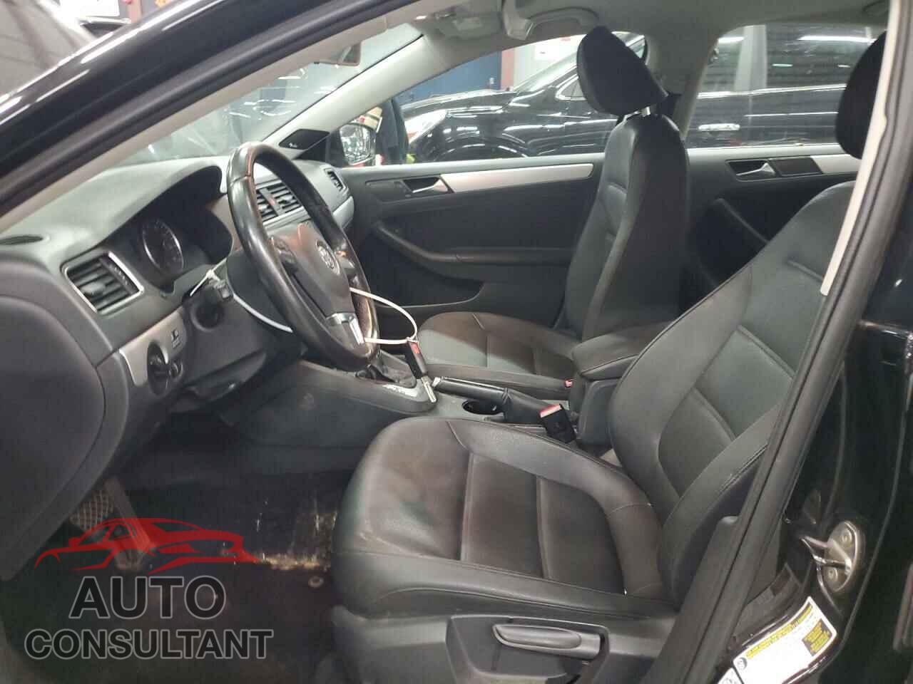 VOLKSWAGEN JETTA 2012 - 3VWLL7AJ2CM033942