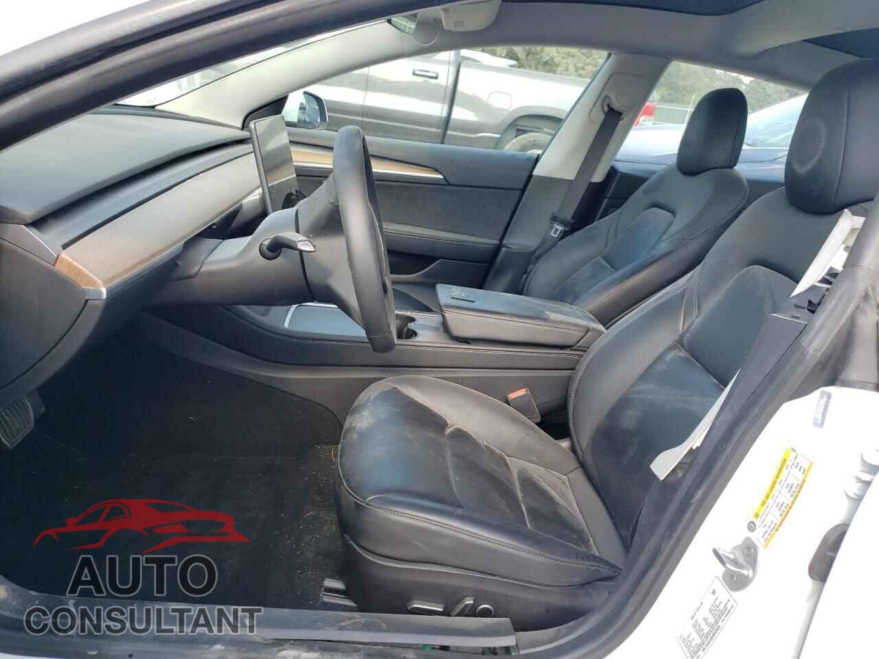 TESLA MODEL 3 2021 - 5YJ3E1EB1MF975239