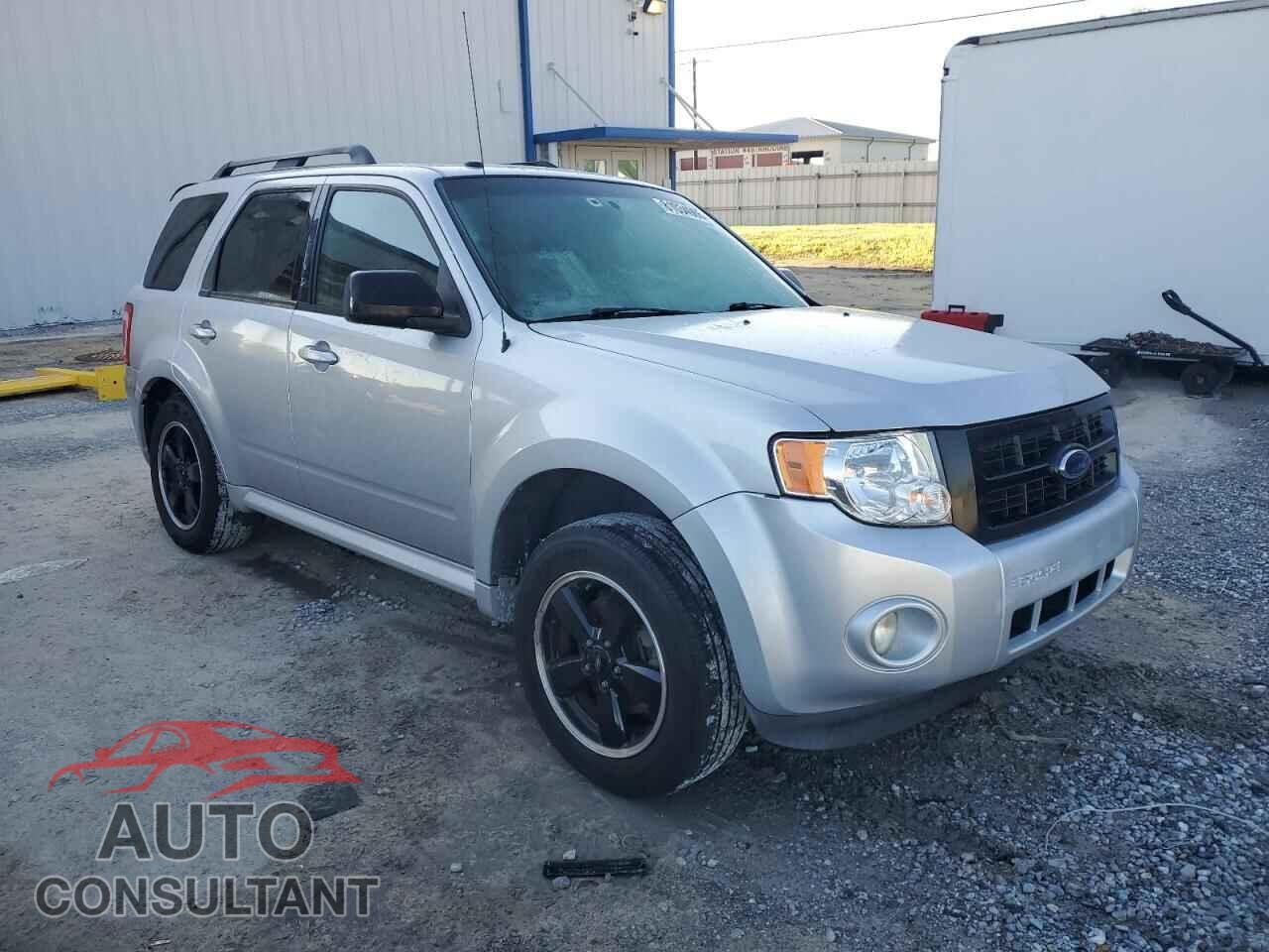 FORD ESCAPE 2011 - 1FMCU0DG4BKB19407