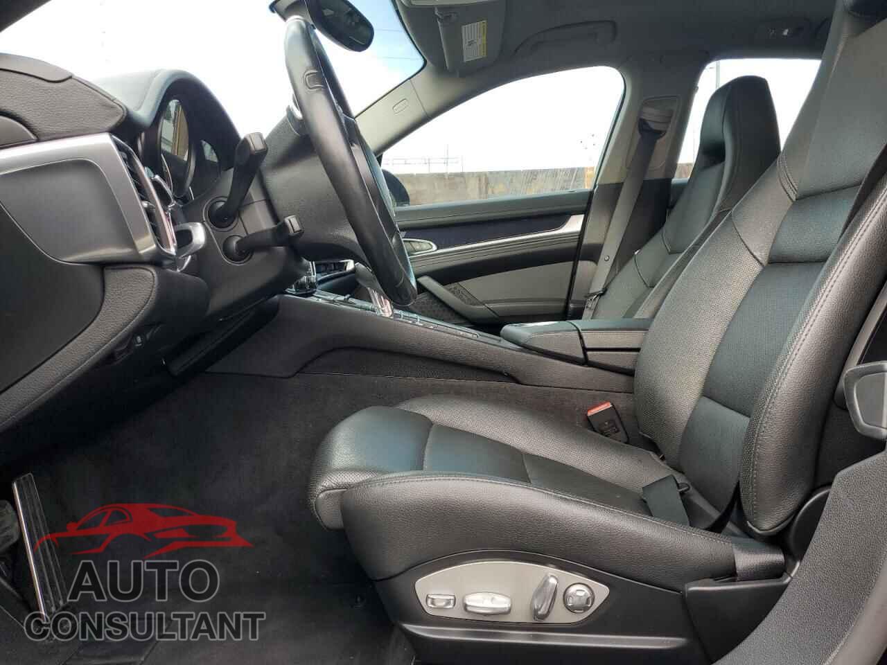 PORSCHE PANAMERA 2014 - WP0AA2A74EL010304