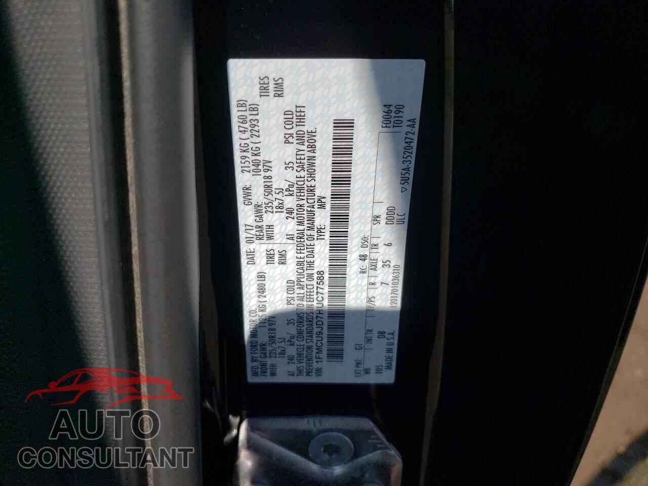 FORD ESCAPE 2017 - 1FMCU9JD7HUC77588