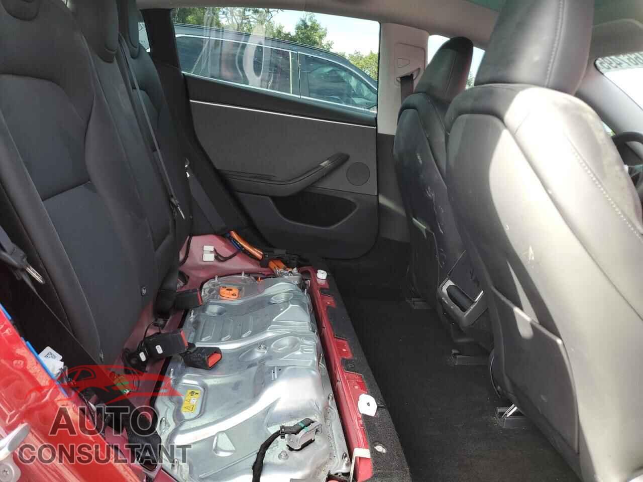 TESLA MODEL 3 2024 - 5YJ3E1EA6RF871022