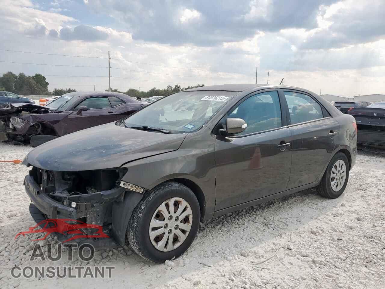 KIA FORTE 2010 - KNAFU4A20A5809084