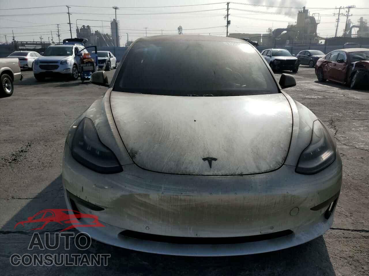 TESLA MODEL 3 2018 - 5YJ3E1EA2JF043876