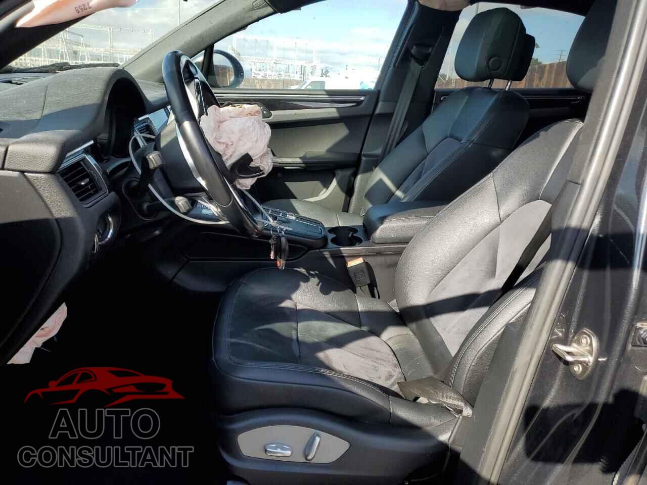 PORSCHE MACAN 2017 - WP1AA2A52HLB04392