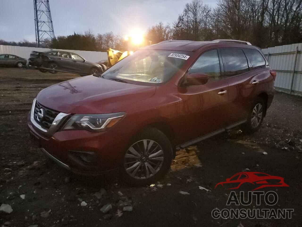 NISSAN PATHFINDER 2018 - 5N1DR2MM7JC621652